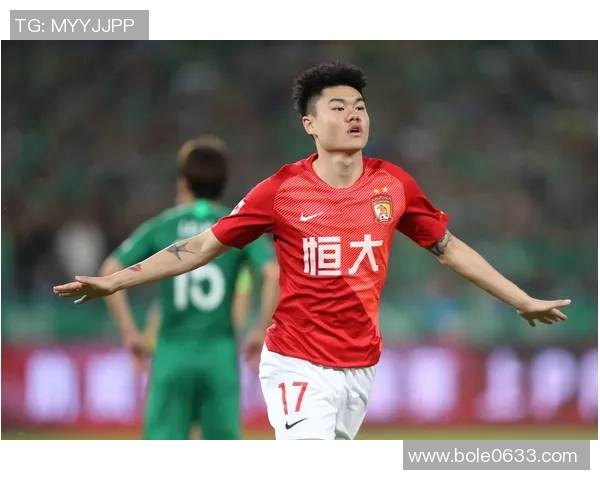 恒大与国安巅峰对决海报揭晓激情碰撞即将上演