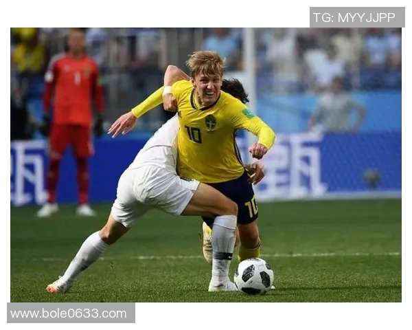 比利时与墨西哥足球阵容对比分析及战术解析